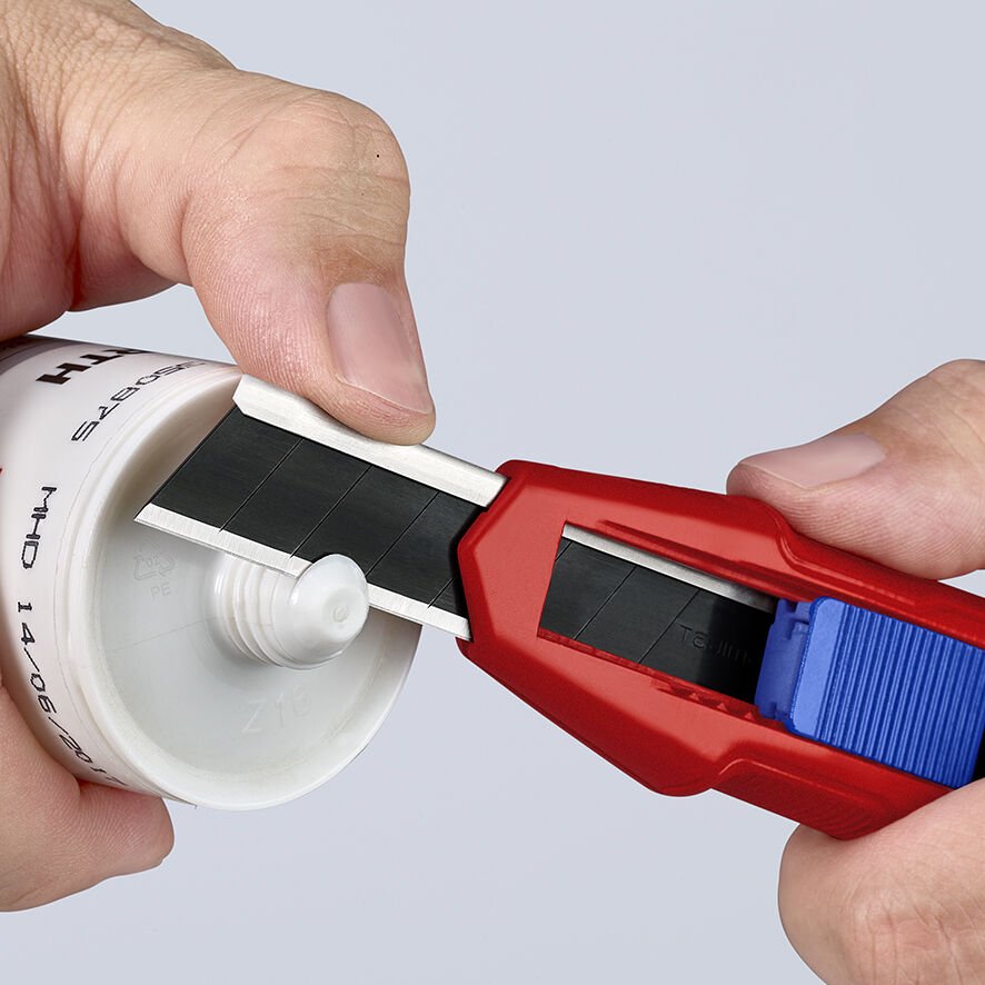 Knipex 90 10 165 BK Cutix Maket Bıçağı