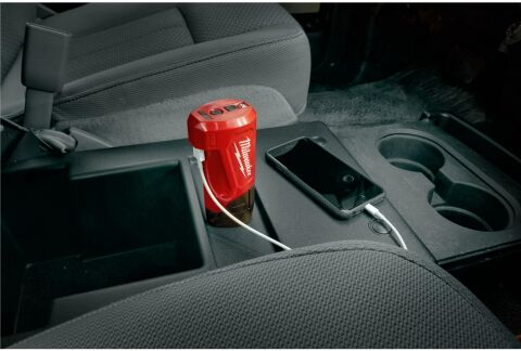 Milwaukee M12 TC USBLİ SEYAHAT ŞARJI