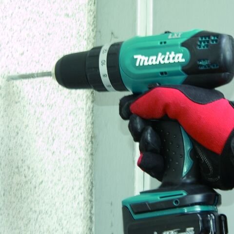 Makita DHP343SYE 1.5Ah Li Çift Akülü Darbeli Matkap Vidalama