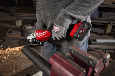 Milwaukee AKÜ M18FB8 FORGE 18V 8.0 AH