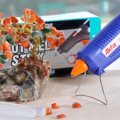 Akfix GA120 Mum Silikon Yapıştırıcı – 8 mm x 300 mm (1 kg Kutulu)