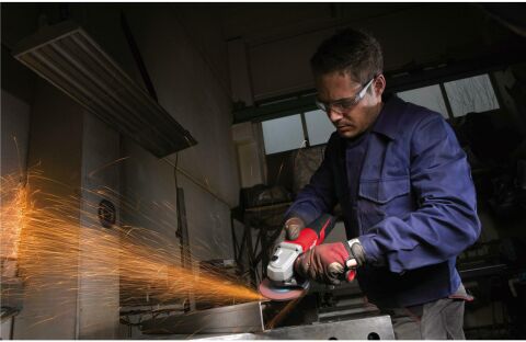 Milwaukee AGV 15-125 XE AVUÇ TAŞLAMA
