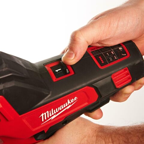 Milwaukee M12 CC-0 AKÜLÜ KABLO KESME