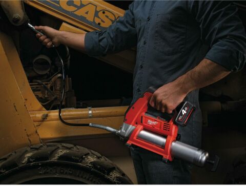 Milwaukee M12 GG-401B AKÜLÜ GRES POMPASI