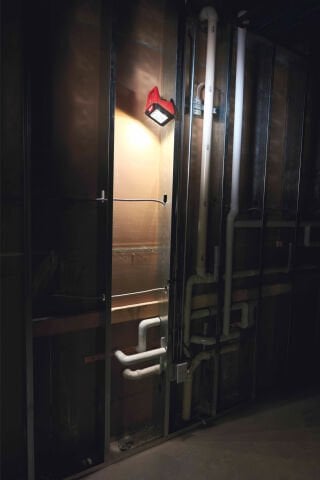 Milwaukee M12 AL-0 TRUEVIEW LED ALAN LAMBASI ( akü ve şarj cihazı dahil değildir )