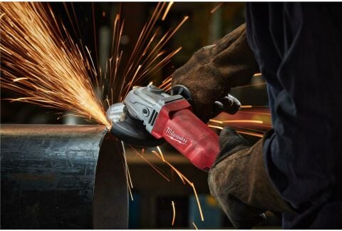 Milwaukee AGV 13-125 XSPDE AVUÇ TAŞLAMA