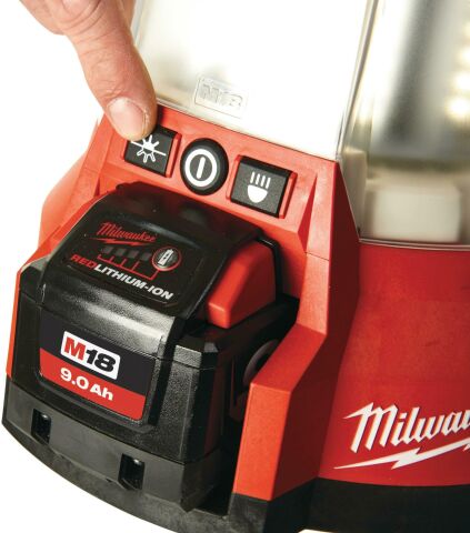 Milwaukee M18 ONESLSP-0 AKÜLÜ ALAN AYDINLATMA 4400 LÜMEN ( akü ve şarj cihazı dahil değildir )