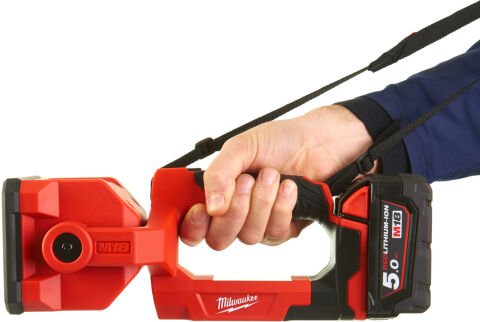 Milwaukee M18 SLED-0 AKÜLÜ SPOT FENER 1250lm ( akü ve şarj cihazı dahil değildir )