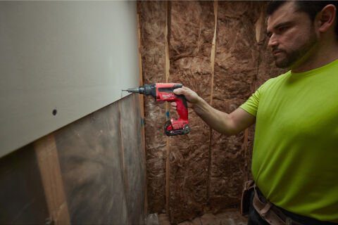 Milwaukee M18 FSG-0X AKÜLÜ ALÇIPAN VİDALAMA ( akü ve şarj cihazı dahil değildir )