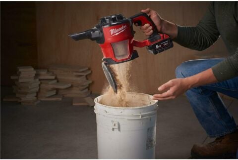 Milwaukee M18 CV-0  AKÜLÜ KOMPAKT VAKUMLAMA ( akü ve şarj cihazı dahil değildir )