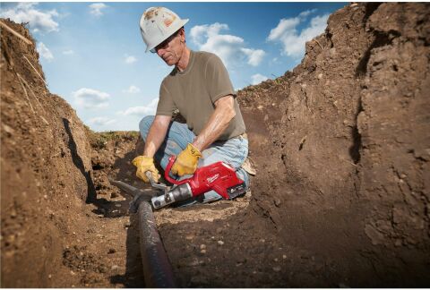 Milwaukee M18 HCC75R-502C AKÜLÜ HİDROLİK KABLO KESİCİ 75MM