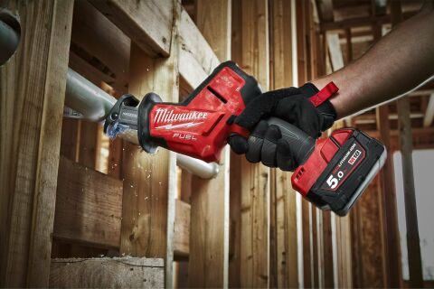 Milwaukee M18 FHZ-0X AKÜLÜ KILIÇ TESTERE ( akü ve şarj cihazı dahil değildir )