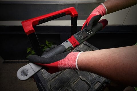 Milwaukee M12 ONEFTR38-201C DİJİTAL TORK ANAHTARI