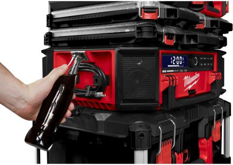 Milwaukee M18 PRCDAB-0 PACKOUT UYYUMLU RADYO VE ŞARJ CİHAZI