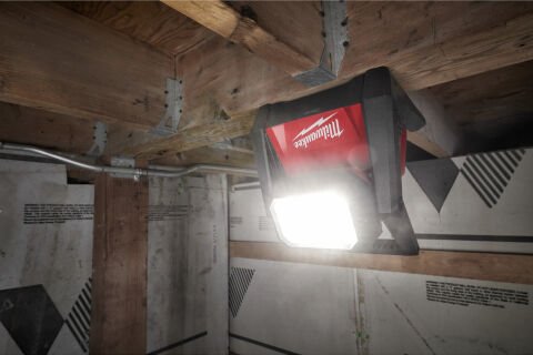 Milwaukee M18 HOAL-0 AKÜLÜ ALAN LAMBASI