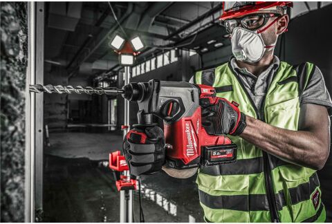 Milwaukee M18 FH-0 FUEL SDS+ 26MM KIRICI DELİCİ ( akü ve şarj cihazı dahil değildir )