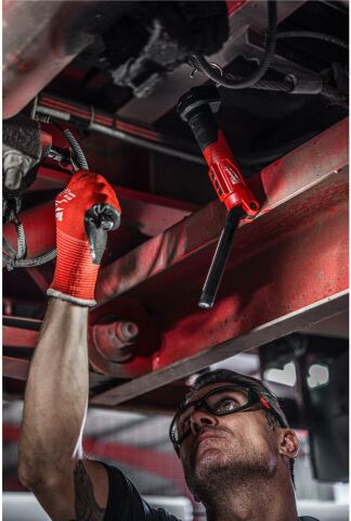 Milwaukee L4SL550-301 220° BAŞLIKLI FENER 550L 4933478869
