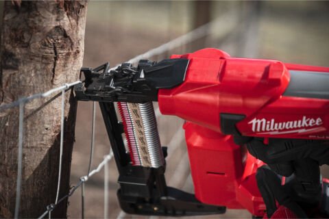 Milwaukee M18 FFUS-302C AKÜLÜ ÇİT ZIMBA-ÇAKMA MAKİNESİ