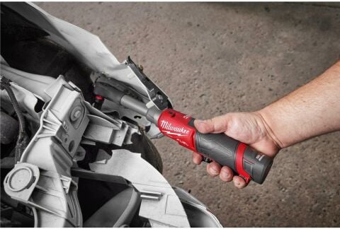 Milwaukee M12 FHIR38LR-0 3/8 EKSTRA UZUN YÜKSEK HIZLI CIRCIR ( akü ve şarj cihazı dahil değildir )