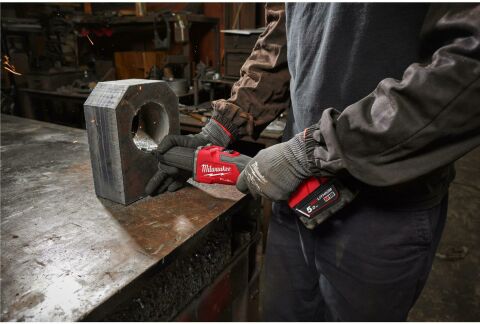 Milwaukee M18 FDGRB-0X AKÜLÜ KALIPÇI TAŞLAMA ( akü ve şarj cihazı dahil değildir )