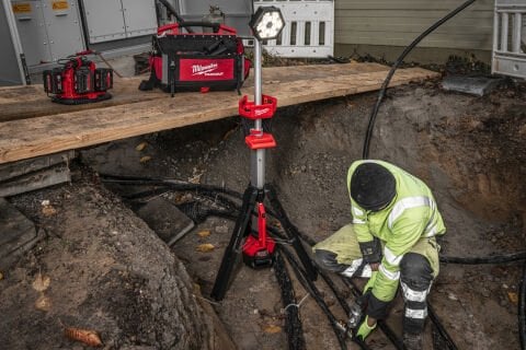 Milwaukee M18 SAL2-0 STAND ALAN AYDINLATMA