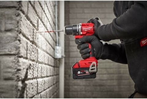 Milwaukee M18 BLDDRC-502C AKÜLÜ DARBESİZ MATKAP VİDALAMA