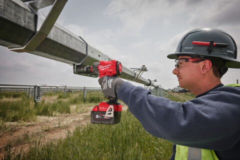 Milwaukee M18 ONEFIW2FC12-0X 1/2  TORK KONTROLLÜ SOMUN SIKMA ( akü ve şarj cihazı dahil değildir )