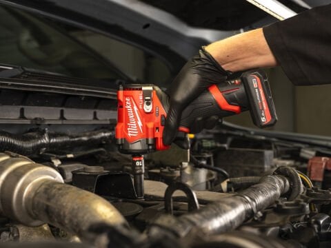 Milwaukee M12 FCIWF12G3-502 FUEL DARBELİ SOMUN SIKMA