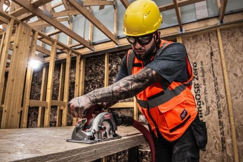 Milwaukee M18 FCS552-0X M18 FUEL™ 55 MM DAİRE TESTERE ( akü ve şarj cihazı dahil değildir )