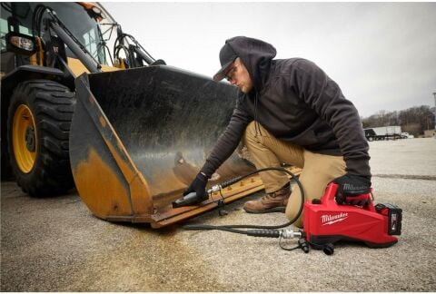Milwaukee M18 HMP700-501 HİDROLİK MİNİ POMPA