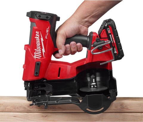 Milwaukee M18 FRCN45-0X ÇATI İÇİN ÇİVİ ÇAKMA MAKİNASI ( akü ve şarj cihazı dahil değildir )