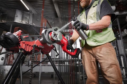 MILWAUKEE M18 FPT114-802CA FUEL ONE-KEY Akülü  1/4'' Boru Diş Açma Makinesi Seti (Kafa Takımıyla)