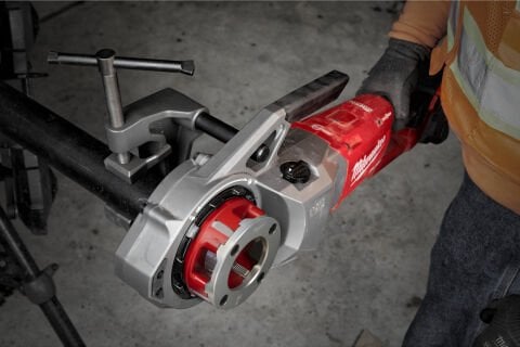 Milwaukee M18 FPT2-121C AKÜLÜ BORU PAFTASI